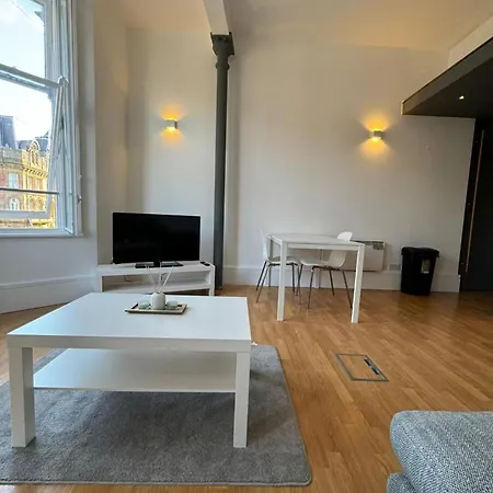 Apartment Briggate Bliss In